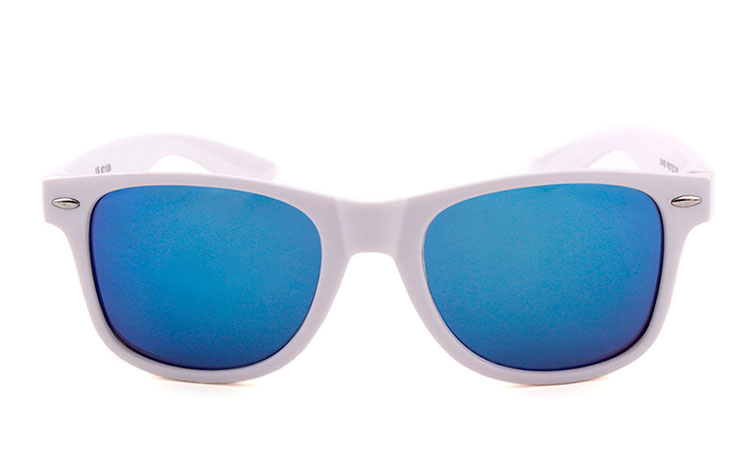 Wayfarer solbrille i hvid med blÃ¥ spejlglas - accessories.dk - billede 2