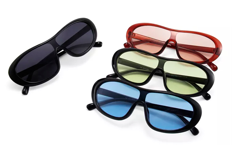 FrÃ¦k retro inspireret modesolbrille med Ã©t glas med blÃ¥ glas. - accessories.dk - billede 3