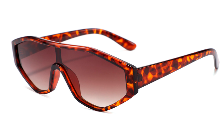 RÃ¥ kantet solbrille i kraftigt design