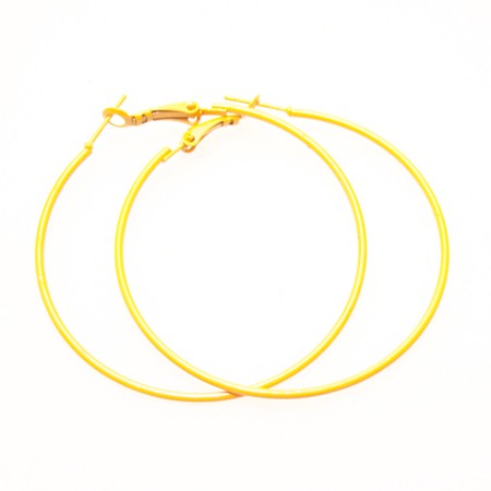 Farvet Ã¸rering creol formet. Diameter: 5,5cm.- Flere farver