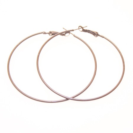 Farvet Ã¸rering creol formet. Diameter: 6,5cm.- Flere farver