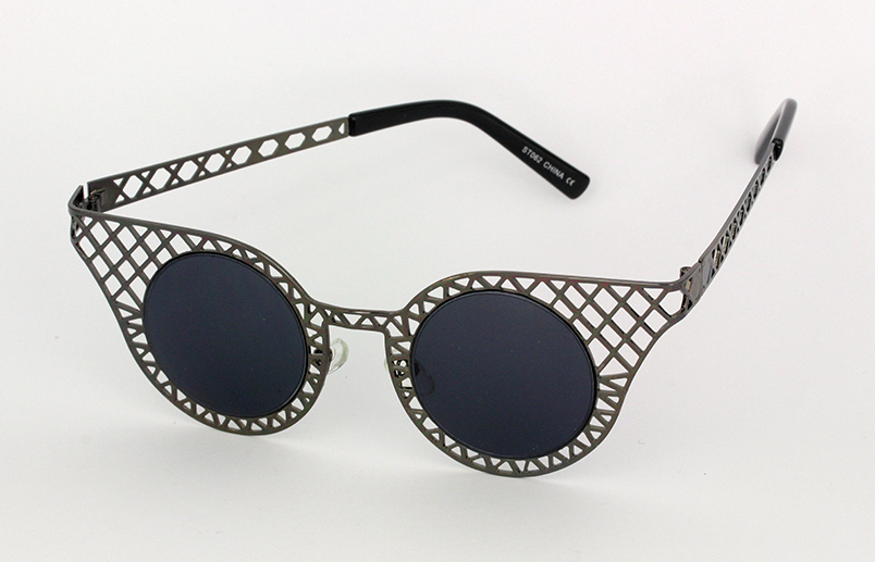 Sort metal gitter solbrille i cateye design