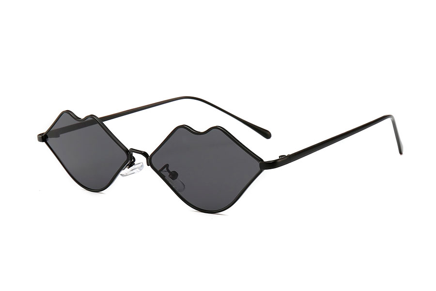 FrÃ¦k lÃ¦be solbrille i sort stel med mÃ¸rke glas