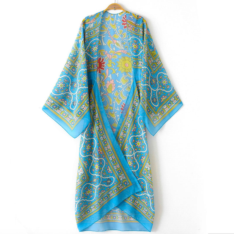 Kimono i smuk lyseblÃ¥t / tyrkis design. Slot farve og mÃ¸nsterdesign - Design nr. k61