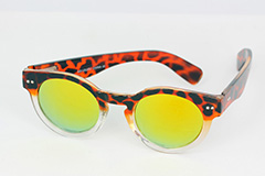 Fræk rund solbrille i tidens modedesign - Design nr. 1131