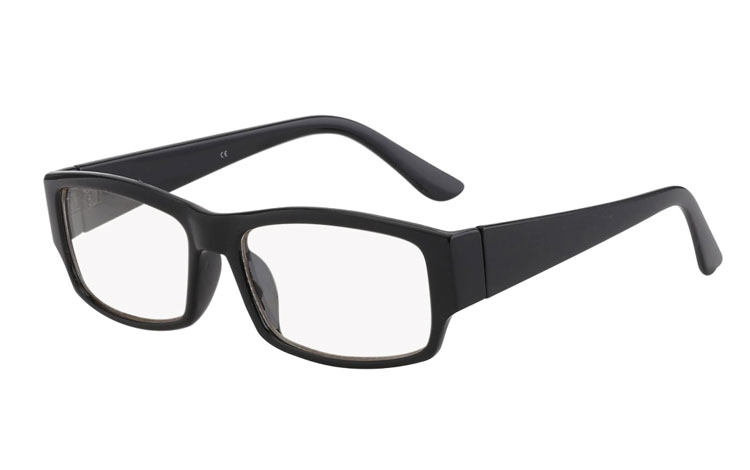 Firkantet brille med klart glas uden styrke. 